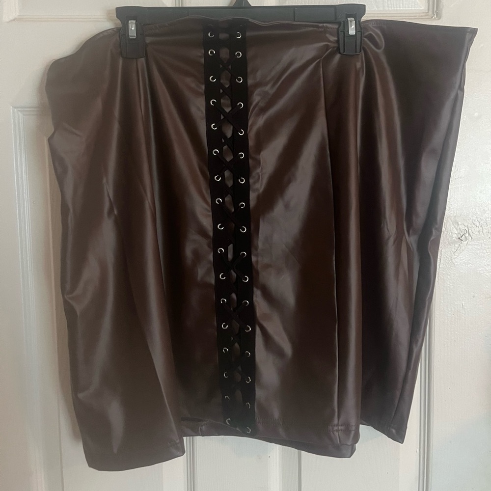 Brown skirt